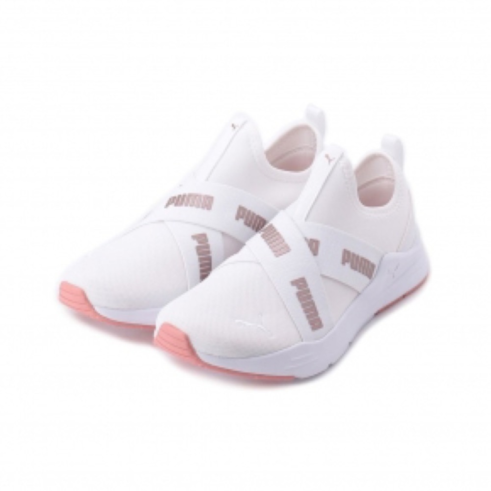 PUMA Wired Run Slip-On Sneaker                   NWT Box Included - Picture 2 of 9